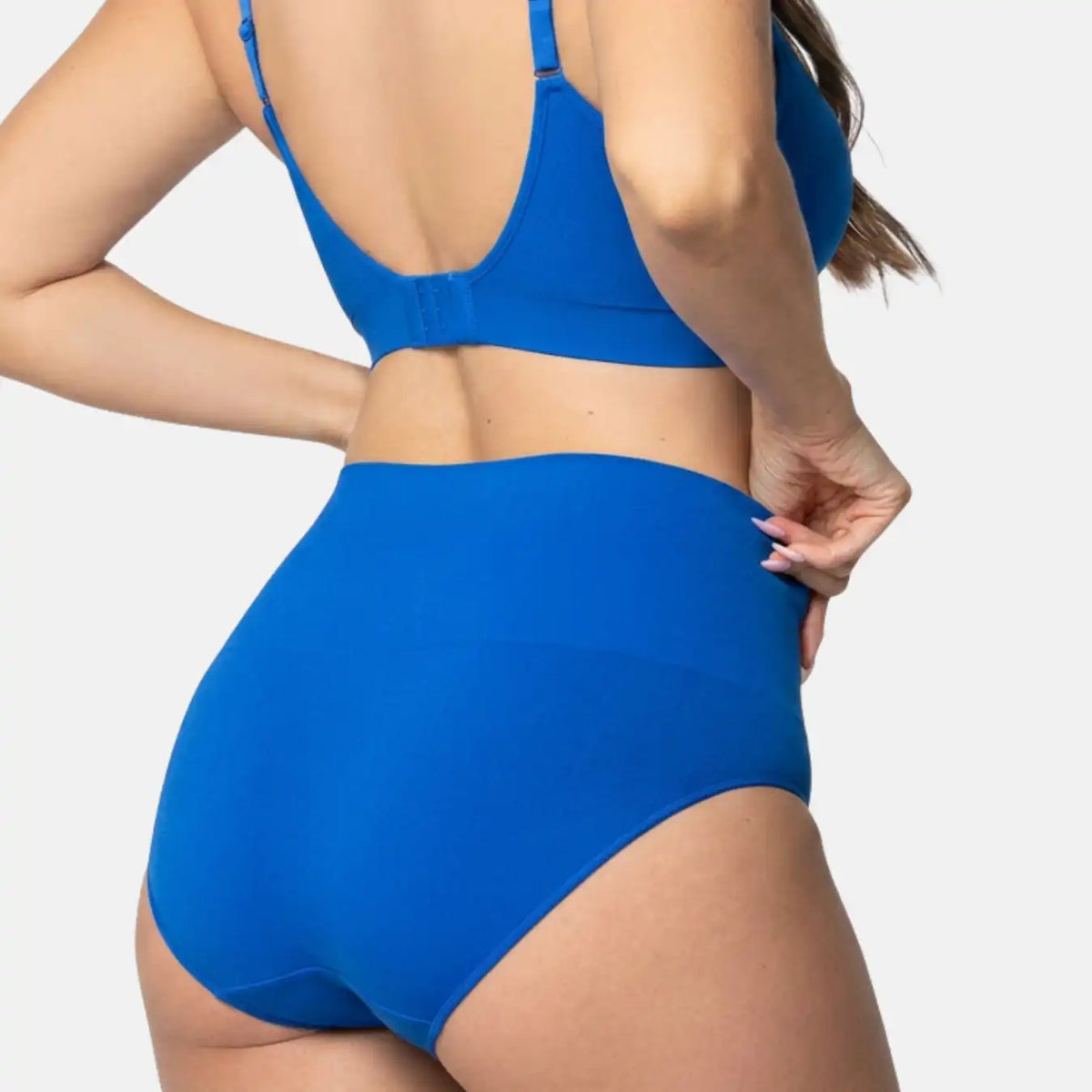 308 Smoothing At Waist Brief